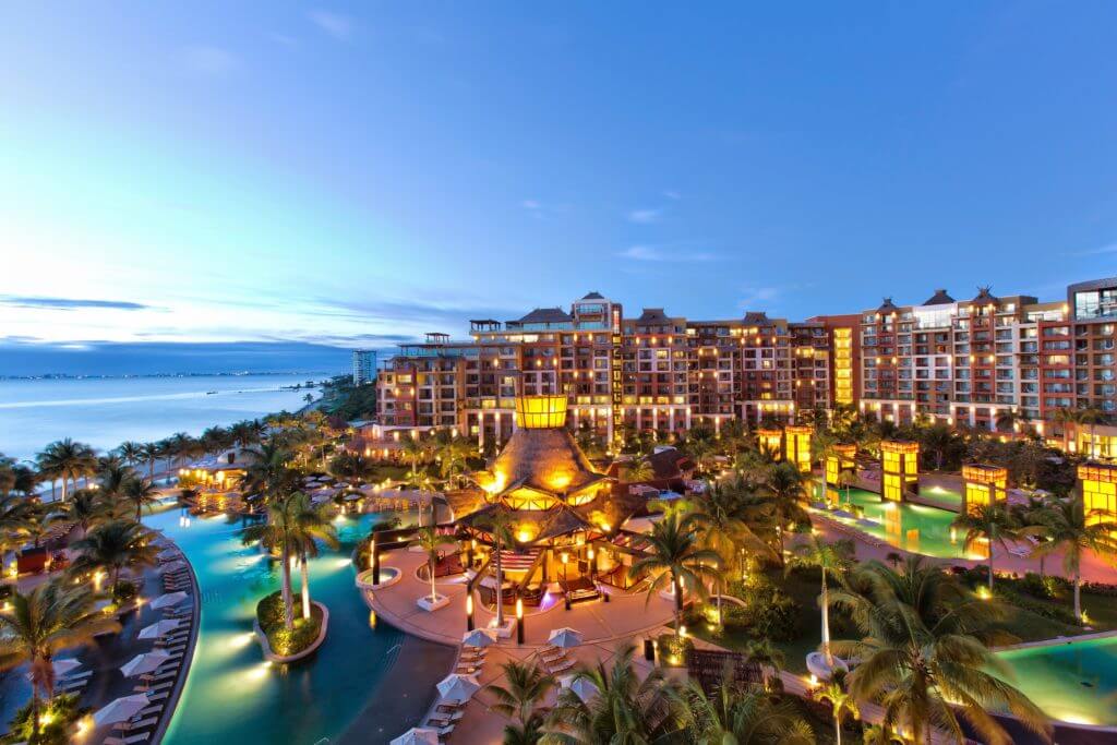 Why guests get a great value all inclusive vacations at Villa del Palmar Cancun
