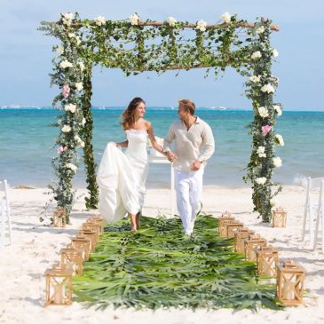 Get Married in Cancun!